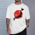 日本 赤 太陽 日本 列島 地図 かっこいい 国旗 スタイル Tシャツ 彼への贈り物