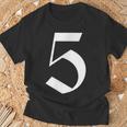 5番目 古英語の中世スタイルの五 Tシャツ 高齢者への贈り物