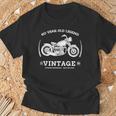 60歳のバイカー。1964年生まれ 60歳の誕生日 バイク バイク Tシャツ 高齢者への贈り物
