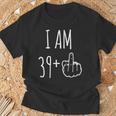 I Am 39 Plus 1 中指 40歳の誕生日 Tシャツ 高齢者への贈り物