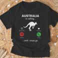 Australia Está Llamando Australia Divertida Camiseta unisex Regalos para ancianos