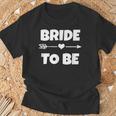 Bride To Be ブライダルシャワーギフトアイデア 花嫁シャツ Tシャツ 高齢者への贈り物