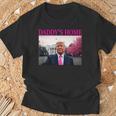 Daddy's Home President Donald Trump Pink Trumpelfie Tシャツ 高齢者への贈り物