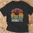 Easy Distracted By Monkeys シャツ ビンテージモンキー Tシャツ 高齢者への贈り物