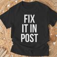 Fix It In Post 面白い映画製作者監督エディターtシャツ Tシャツ 高齢者への贈り物