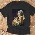 Girl With A Pearl Earring And A Cat 名画パロディ アート猫 Tシャツ 高齢者への贈り物