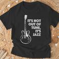 It's Not Out Of Tune It's Jazz Tシャツ 高齢者への贈り物