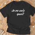 Je Neais Quoi おもしろフランス語引用句 フランス好き。 Tシャツ 高齢者への贈り物