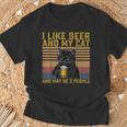 I Like Beer My Cat And Maybe 3人 猫好き ギフト Tシャツ 高齢者への贈り物