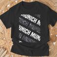 Munich Patrón De Camuflaje Gris Camiseta unisex Regalos para ancianos
