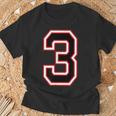 Number Numero Nummer 3 Three 3番 Tシャツ 高齢者への贈り物