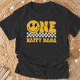 One Happy Nana 1歳の誕生日 グルーヴィースマイル 1歳 男 Tシャツ 高齢者への贈り物