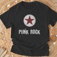 Punk Rock パンクロックスターのプレゼントでパンクロックミュージシャンのデザイン Tシャツ 高齢者への贈り物