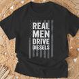 Real Drive Diesels 面白いディーゼル メカニック Usa トラッカー Tシャツ 高齢者への贈り物