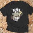 Sorry I Can't I'mery Busy ナマケモノ 遅刻魔 おはようございます。ホームオフィス Tシャツ 高齢者への贈り物