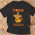 Taco Trump Always Chickens Out Tシャツ 高齢者への贈り物