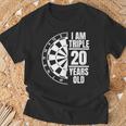 Tengo El Triple De 20 Años Chiste De Dardos Camiseta unisex Regalos para ancianos