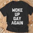 Woke Up Gay Again ayingarcastic Gay Pride Gay Tシャツ 高齢者への贈り物