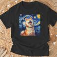 かわいい 柴犬 犬 星月夜 ヴィンセント・ヴァン・ゴッホ 絵画 Tシャツ 高齢者への贈り物