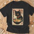 かわいい猫とラーメン麺 日本のアニメ漫画 Tシャツ 高齢者への贈り物