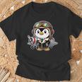 かわいい空飛ぶペンギン パイロット ヘルメット 飛行機 航空機 航空機 Tシャツ 高齢者への贈り物