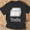 とうふ Tofu（豆腐）【Gohan ごはんタイム】ゆるくて かわいい 面白い イラスト Tシャツ 高齢者への贈り物