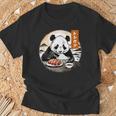 とんかつ パンダ 水墨画 日本食 日本語 おもしろ レトロ 和風 動物 Tシャツ 高齢者への贈り物