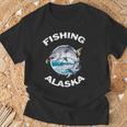 アラスカの魚アラスカの野生の鮭のお土産釣りアラスカ Tシャツ 高齢者への贈り物