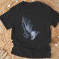 アルブレヒト・デューラーによる使徒の手 1508 Tシャツ 高齢者への贈り物