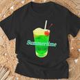クリームソーダ・夏【 サマータイム 】メロンソーダ 緑 リゾート・夏 大好き 昭和 レトロ Tシャツ 高齢者への贈り物