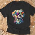 サングラスをかけたマルチーズ マルチーズ犬は甘いマルチーズが大好き Tシャツ 高齢者への贈り物