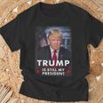トランプはまだ私の大統領です Tシャツ 高齢者への贈り物