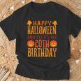 ハッピーハロウィンそしてはい、私の20歳の誕生日です Tシャツ 高齢者への贈り物