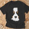 バーニーズマウンテンドッグの子犬 Tシャツ 高齢者への贈り物