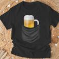ビール 酒 面白いtシャツ 面白い ジョッキ ポケット 飲み おもしろ 飲み会 のんべえ メンズ ネタ 服 Tシャツ 高齢者への贈り物