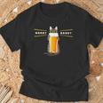 ビールをすすめるねこ 猫 ビール Cat Beer Tシャツ 高齢者への贈り物