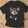 ポケットの中のチワワ 面白い チワワ 長髪 犬好き Tシャツ 高齢者への贈り物
