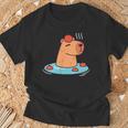 ポケットカピバラ 温泉に浸ける カピバラ Tシャツ 高齢者への贈り物