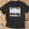 ヨハネス・フェルメールによるデルフトの眺めゲジヒト・オプ・デルフト 1661 Tシャツ 高齢者への贈り物