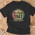 レジェンドは1947年十一月生まれ 誕生日 Tシャツ 高齢者への贈り物