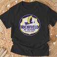 レトロヴィンテージガソリンスタンド リッチフィールドガソリン車 バイクガレージ Tシャツ 高齢者への贈り物