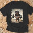 ロットワイラー 犬の筋トレ ウェイトリフティング Tシャツ 高齢者への贈り物