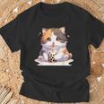 原宿竹下通りの可愛い子猫 アニメ好き オタクを癒すタピオカ茶 Tシャツ 高齢者への贈り物