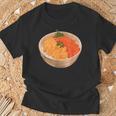寿司ユニ いくらどんぶり 丼 和食 Tシャツ 高齢者への贈り物