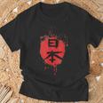 日本 Japan Artistic Kanji And Redunplash Tシャツ 高齢者への贈り物