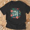 素敵な花のコスチュームでいっぱいの人生。 Tシャツ 高齢者への贈り物