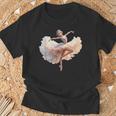 美しいバレリーナガール ダンシングバレエ水彩画 Tシャツ 高齢者への贈り物