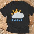 雨雲の向こうの太陽 Tシャツ 高齢者への贈り物