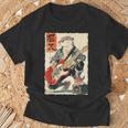 面白い 漫画 アニメ 日本美術 カワウソ ギターを弾く ロック Tシャツ 高齢者への贈り物