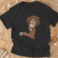 面白いオランウータン Tシャツ 高齢者への贈り物
